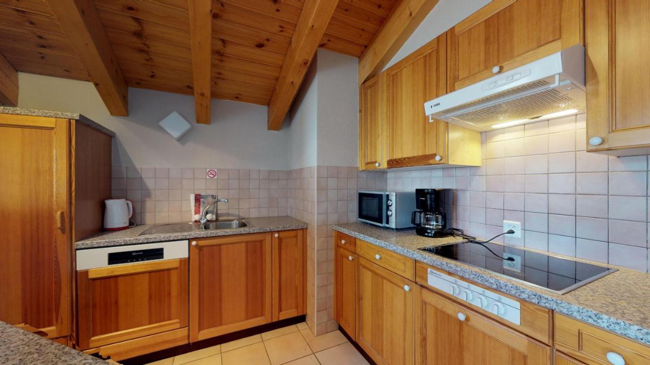 Royal 041 Comfortable & Center Apartment 8 Pers By Alpvision Residences Вейзона Экстерьер фото